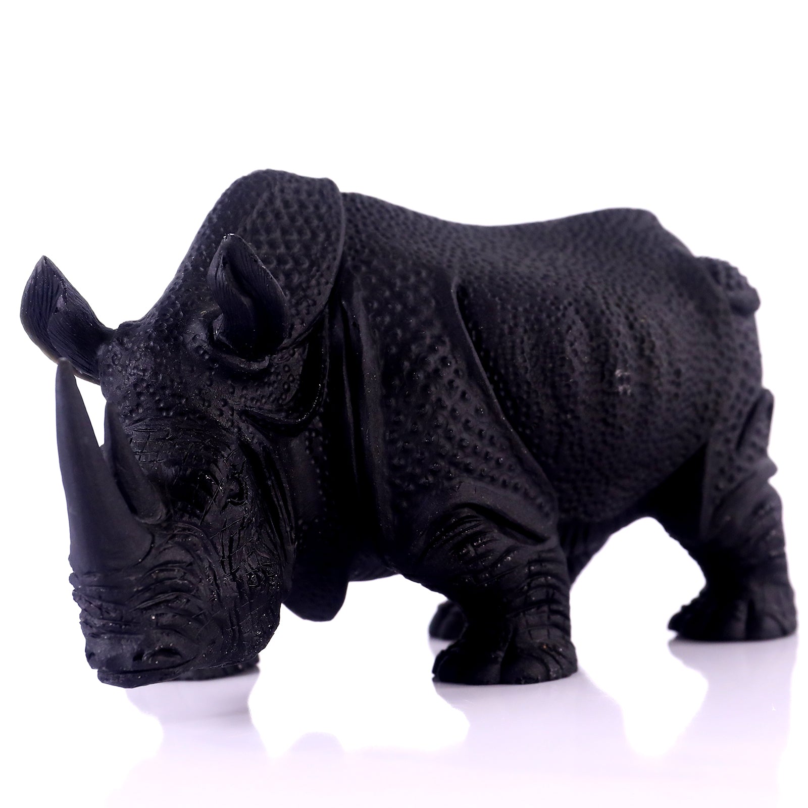 Obsidian rhino outlet carving