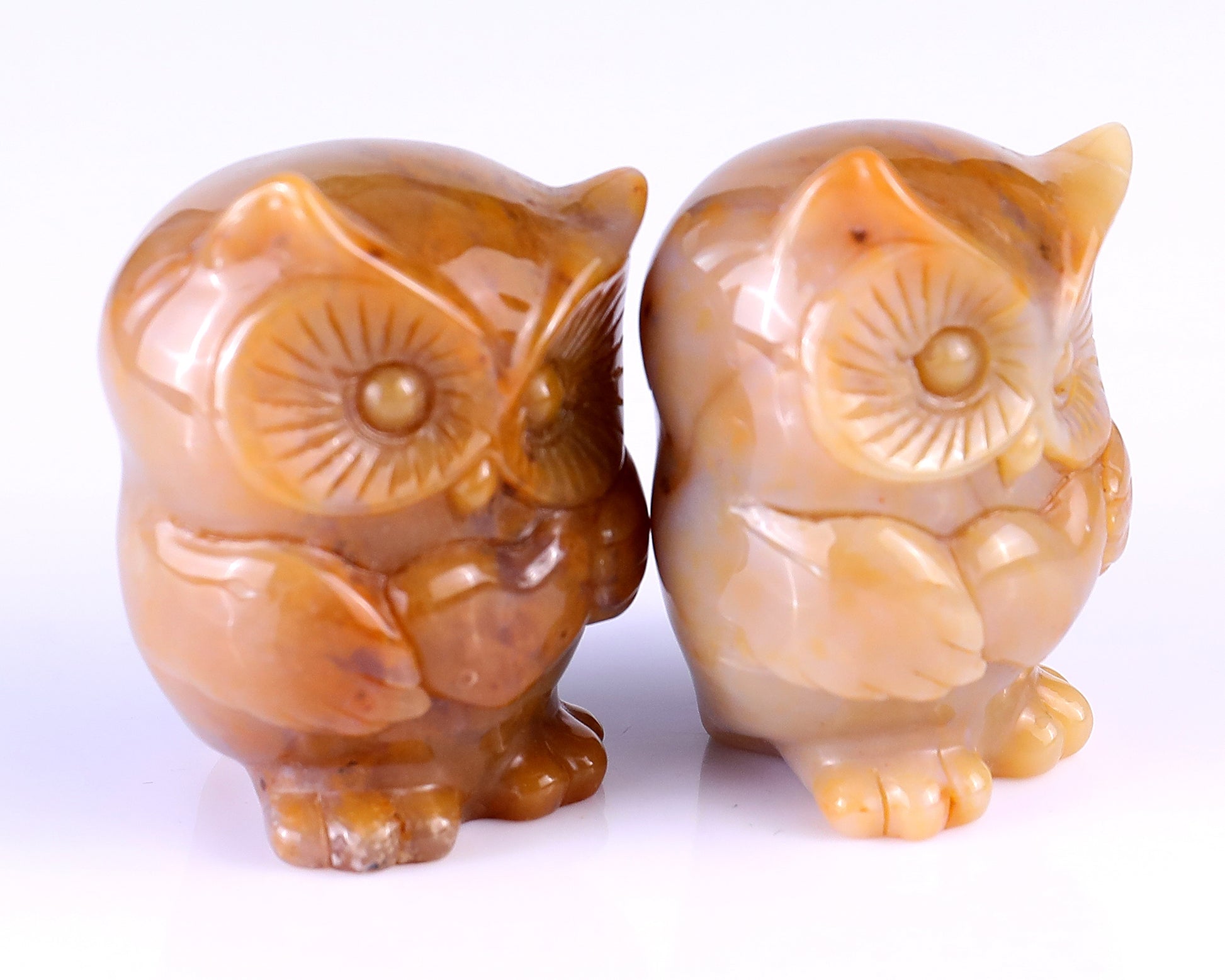 2.0" Chalcedony Hand Carved Crystal Owl Sculpture Crystallumi