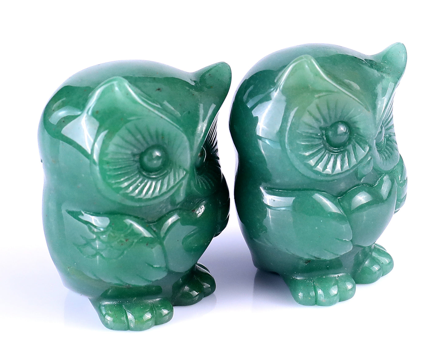 2.0" Green Aventurine Hand Carved Crystal Owl Sculpture Crystallumi