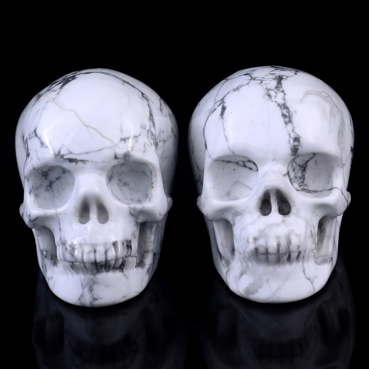 2.2" Howlite Hand Carved Crystal Realistic Skull Sculpture Crystallumi