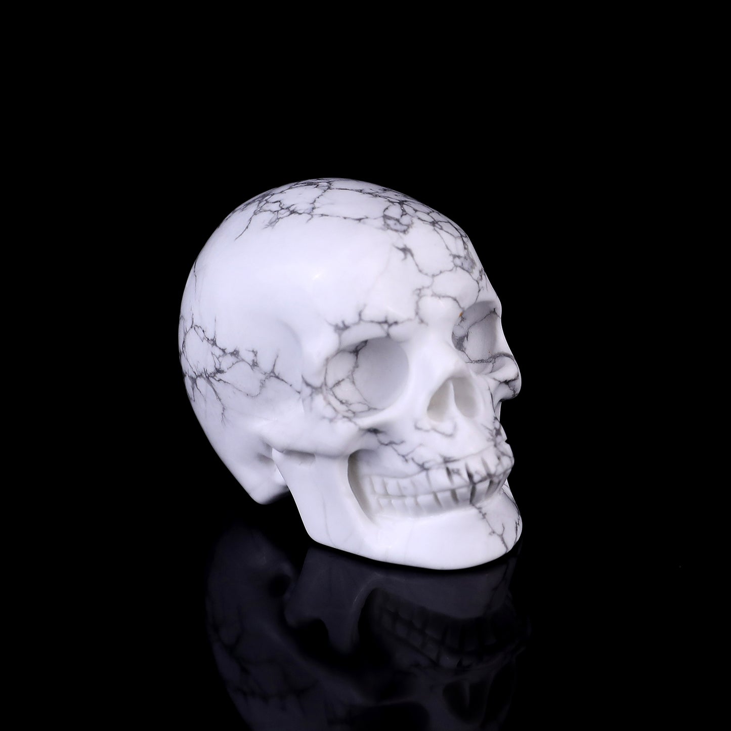 2.2" Howlite Hand Carved Crystal Realistic Skull Sculpture Crystallumi