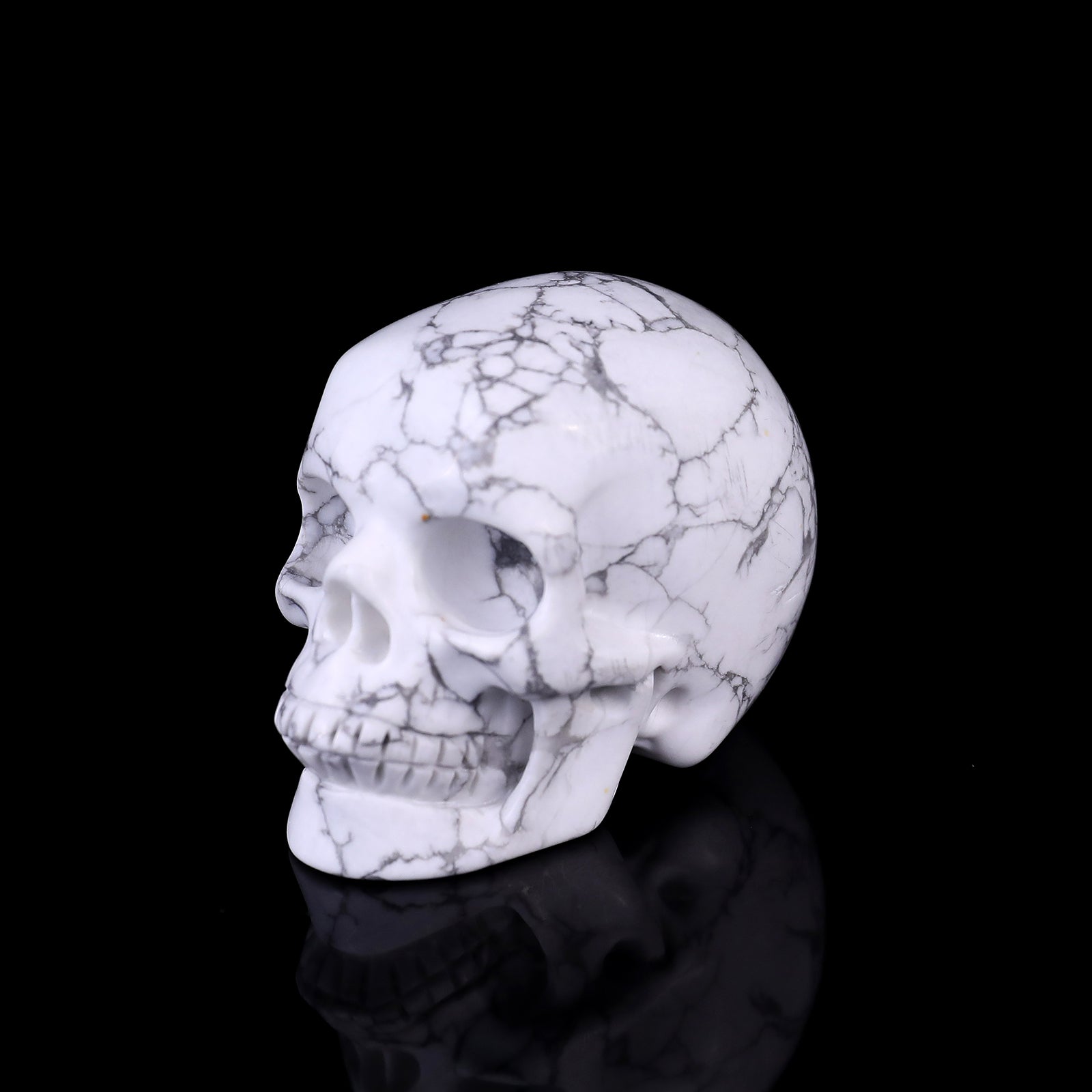 2.2" Howlite Hand Carved Crystal Realistic Skull Sculpture Crystallumi