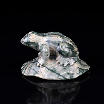 2.6" Jiulong Jade Hand Carved Crystal Frog Sculpture Crystallumi