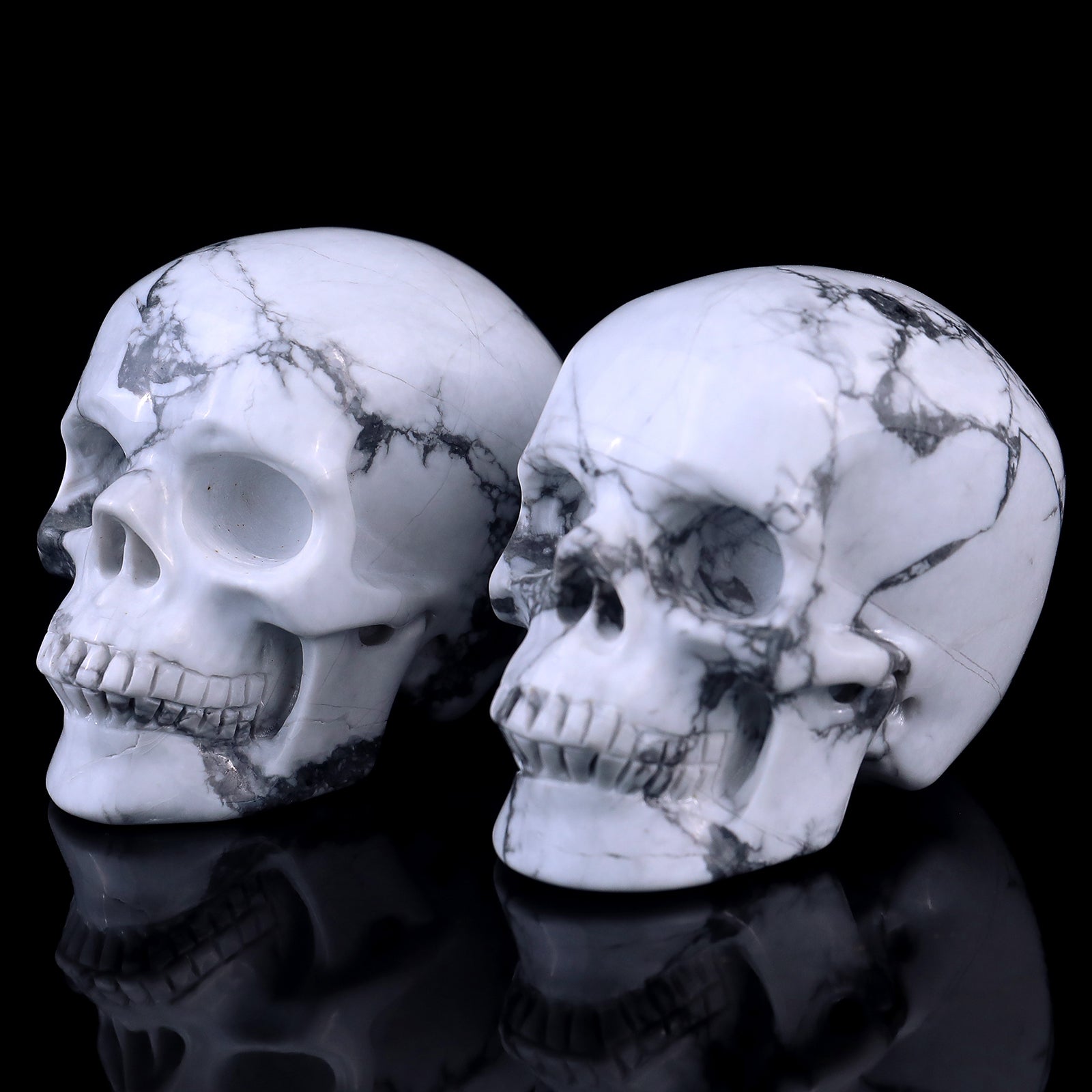 3.0" Howlite Hand Carved Crystal Realistic Skull Sculpture Crystallumi