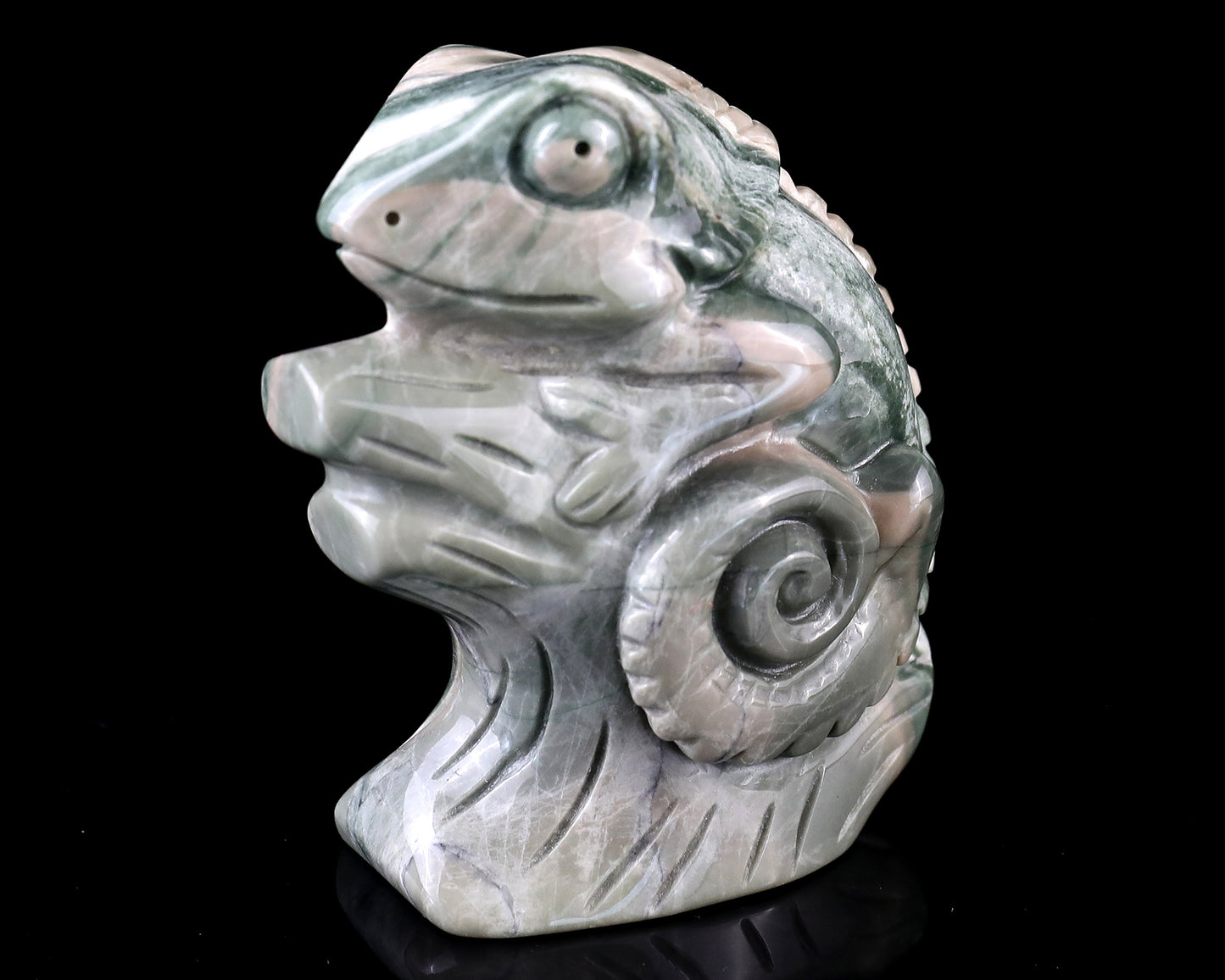 3.0" Jiulong Jade Hand Carved Crystal Lizard Sculpture Crystallumi