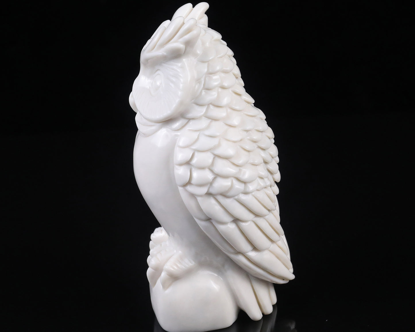 5.9" White Jade Hand Carved Crystal Owl Sculpture Crystallumi