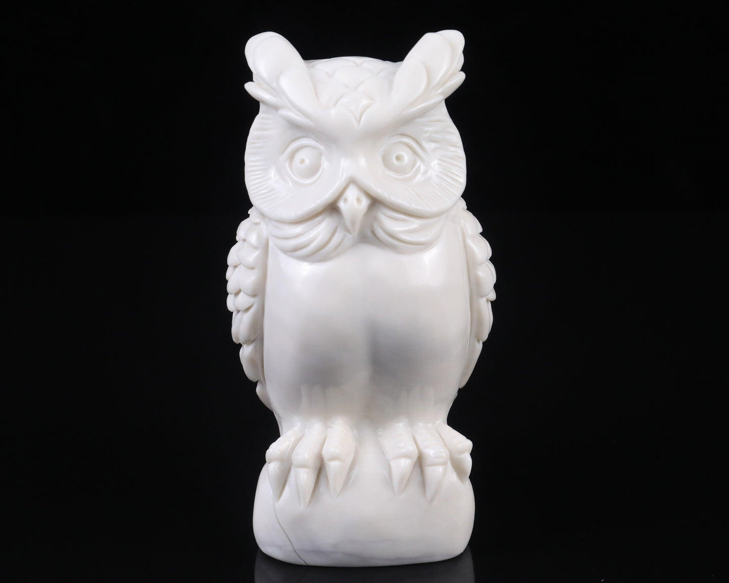 5.9" White Jade Hand Carved Crystal Owl Sculpture Crystallumi