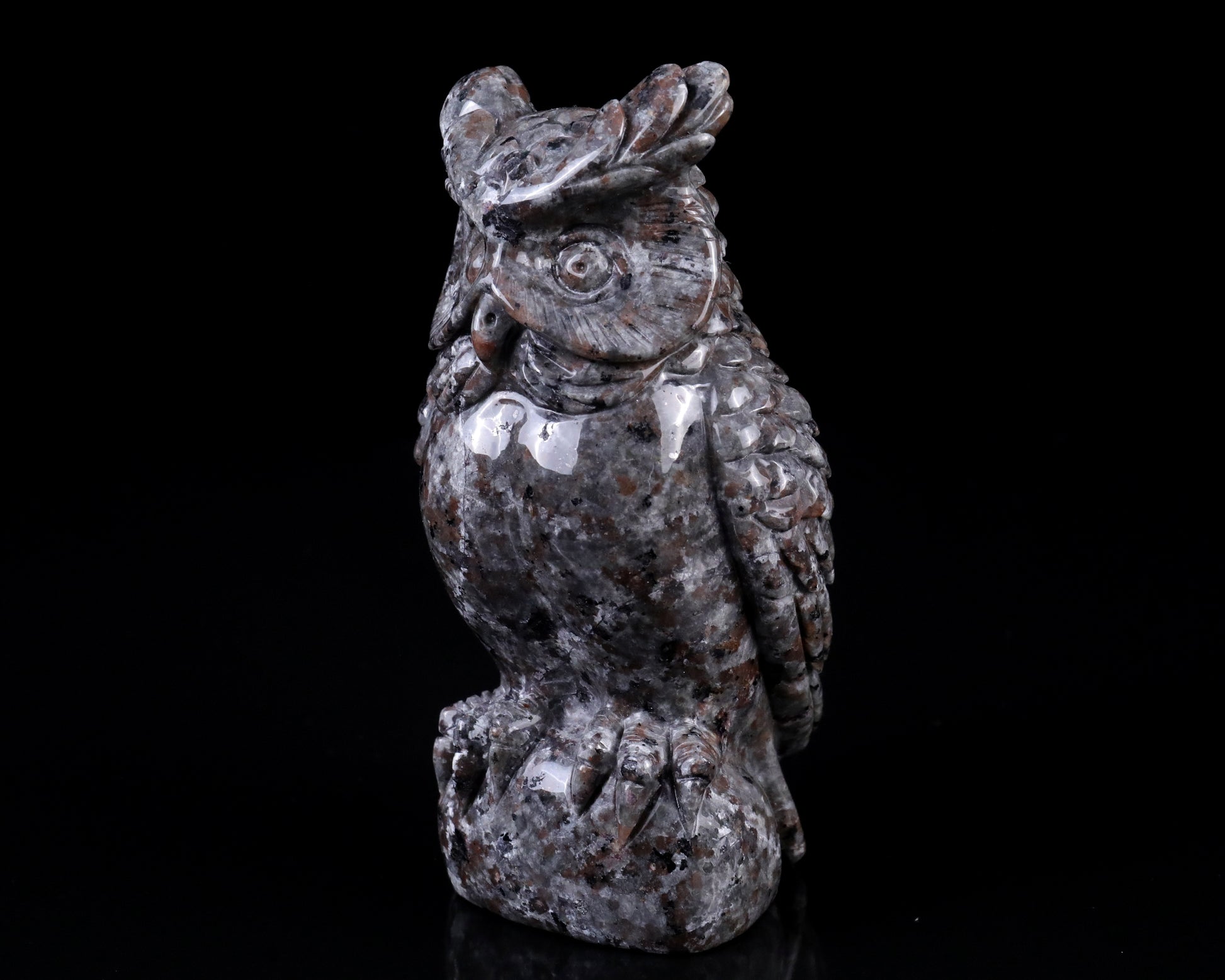 5.9" Yooperlite Hand Carved Crystal Owl Sculpture Crystallumi