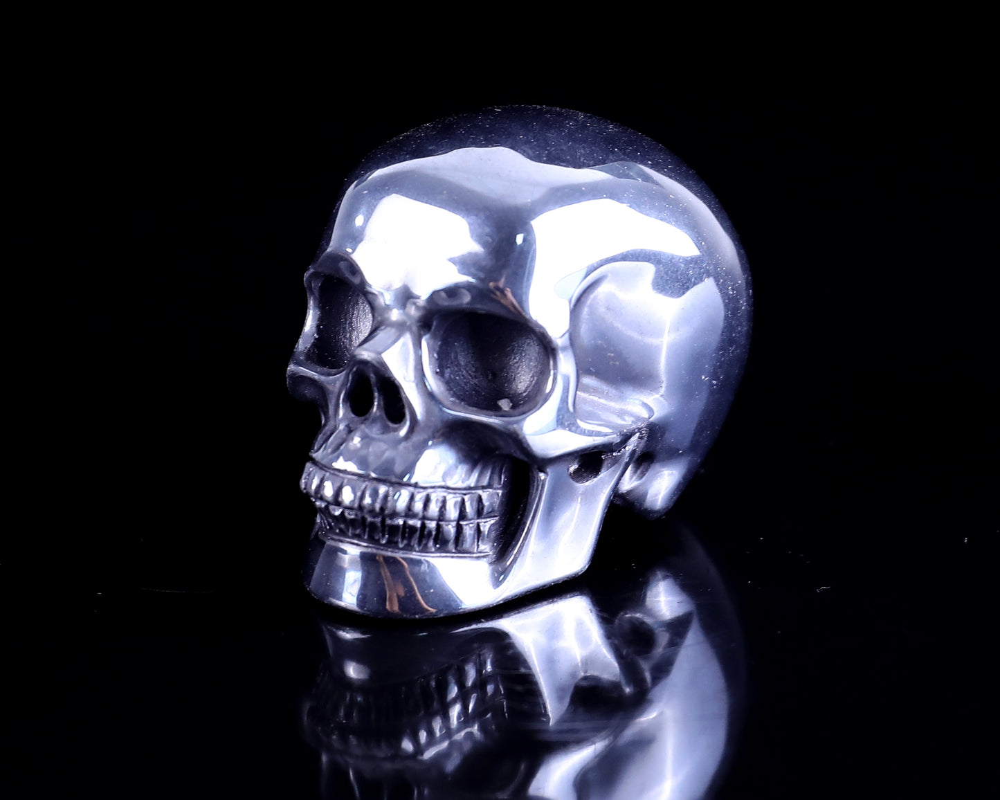 2.3" Tera-Herz Hand Carved Crystal Realistic Skull Sculpture