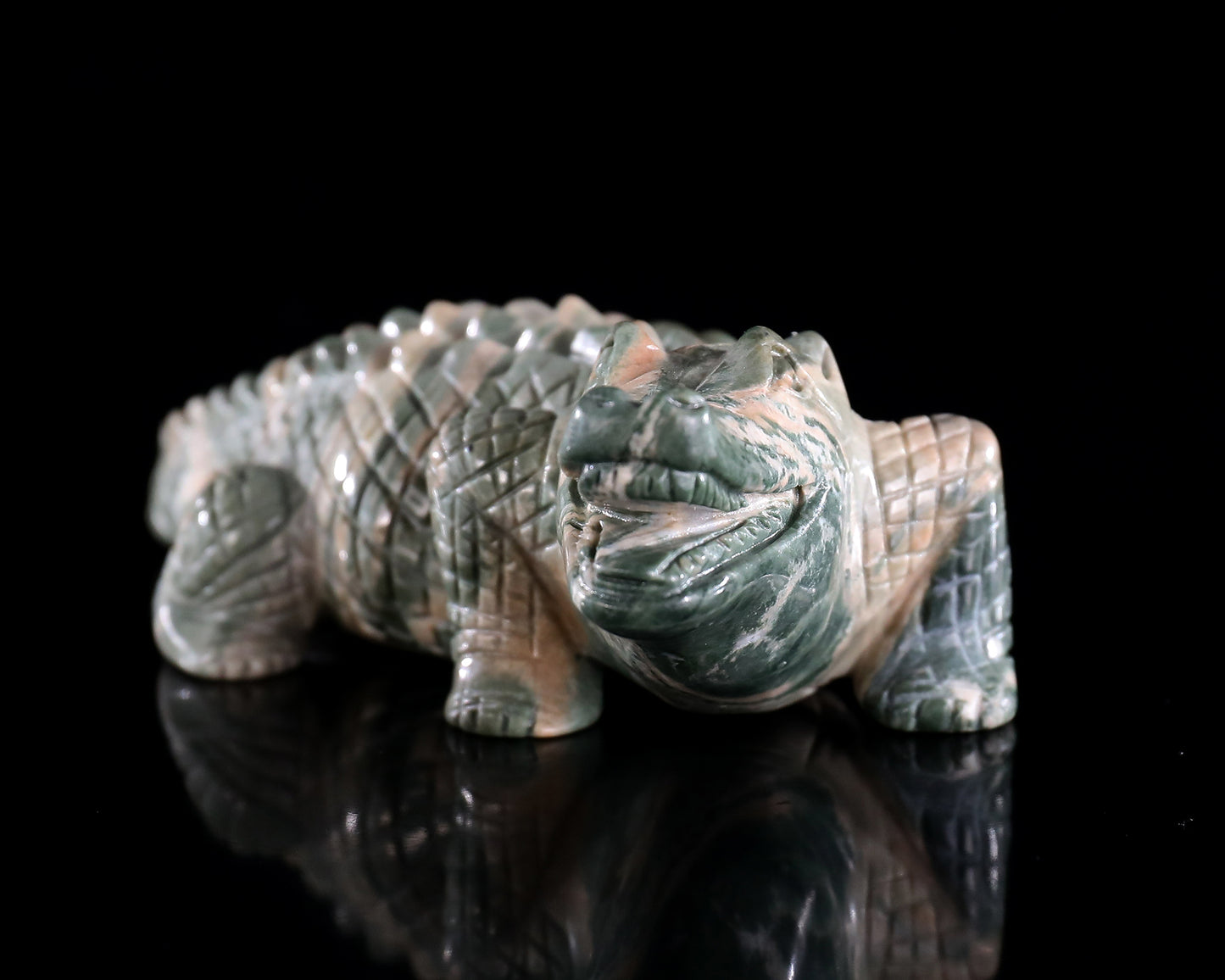 5.3" Jiulong Jade Hand Carved Crystal Crocodile Sculpture