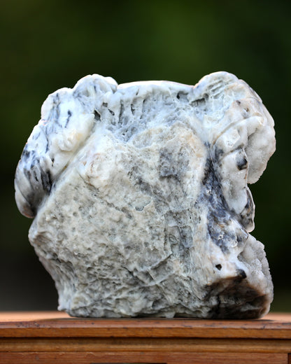 Unique 7.4" Geode Agate Hand Carved Crystal Geode Skull with Horn Sculpture