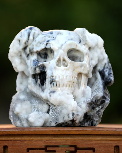 Unique 7.4" Geode Agate Hand Carved Crystal Geode Skull with Horn Sculpture