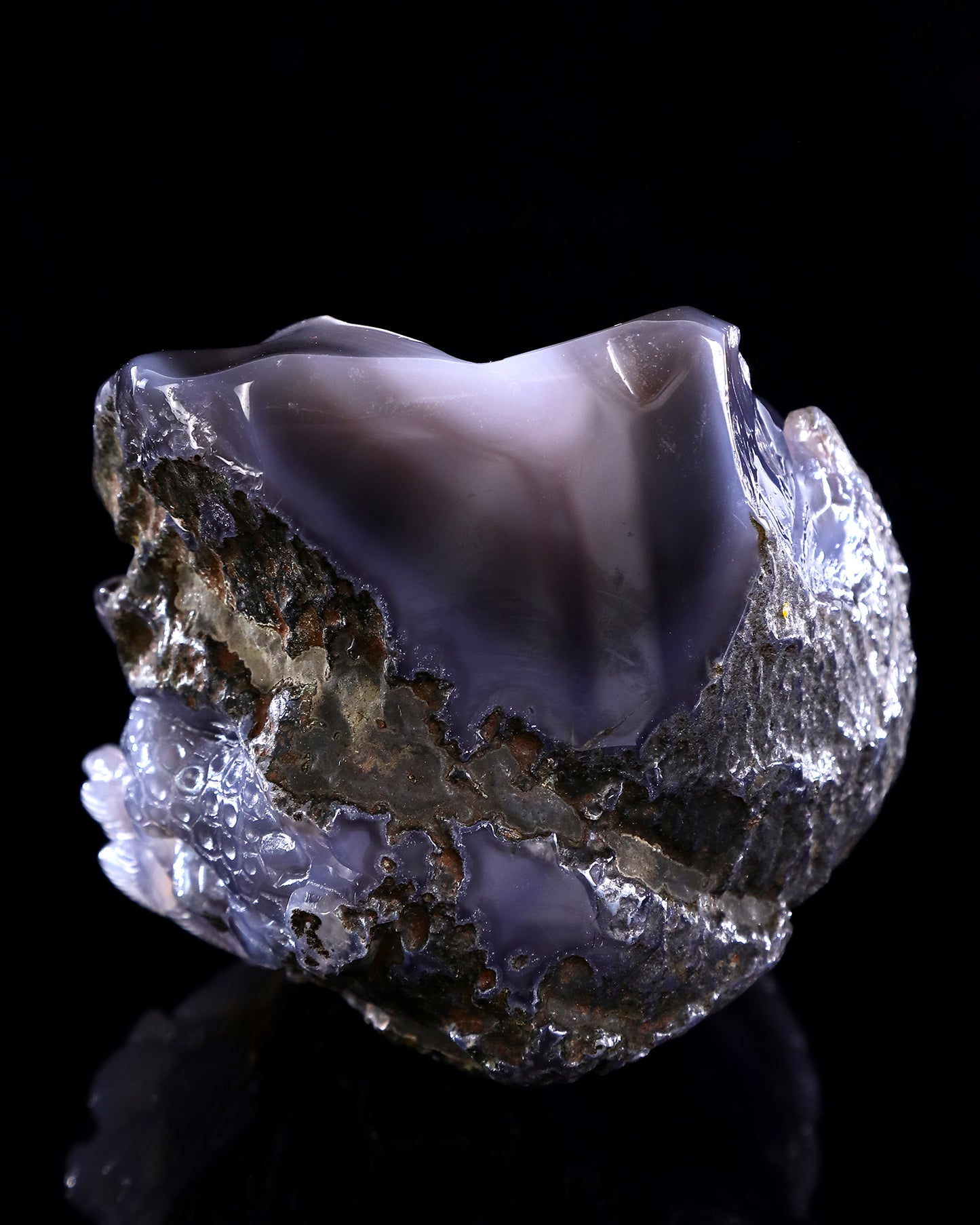 8.3" Quartz Rock Geode Hand Carved Crystal Lizard Sculpture