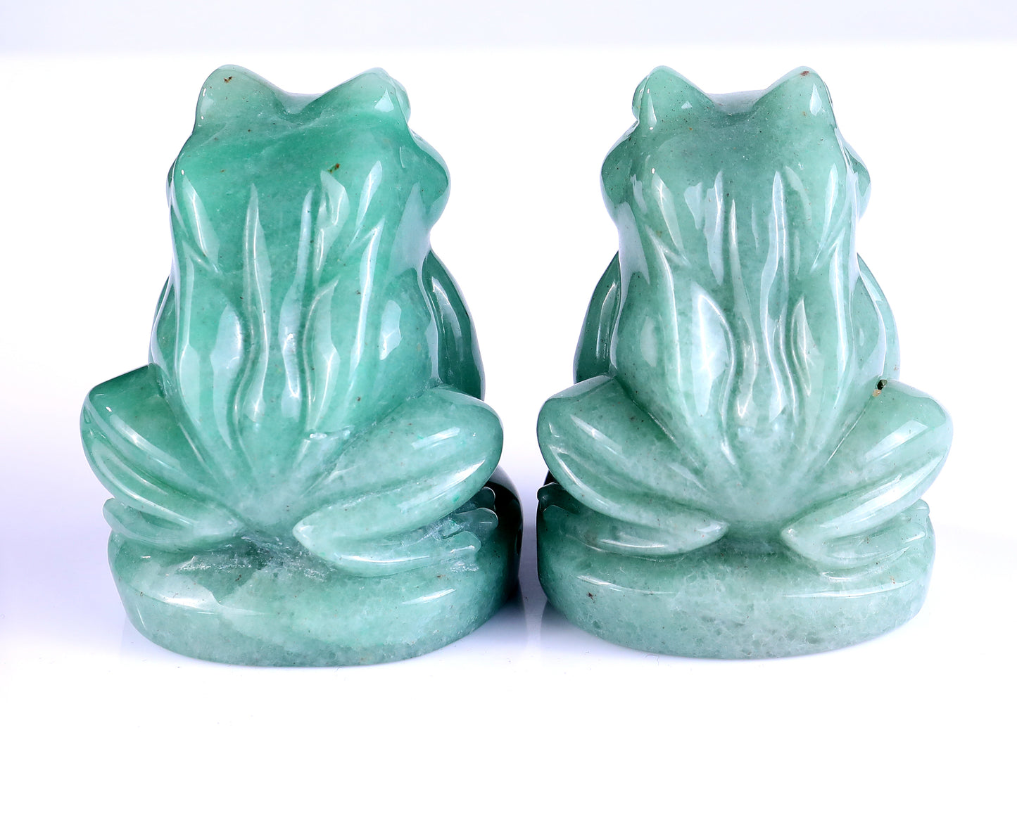 Natural Green Aventurine Hand Carved Crystal Frog Sculpture Crystallumi